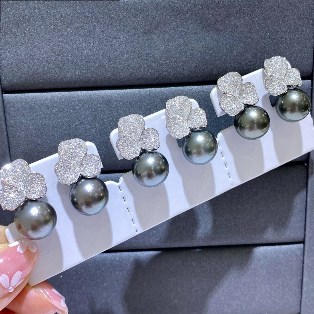 S925 Silver Natural Tahitian Pearl Earrings - 3