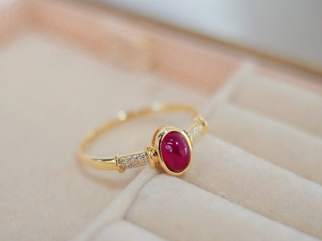 18K Diamond and Ruby Ring - 2