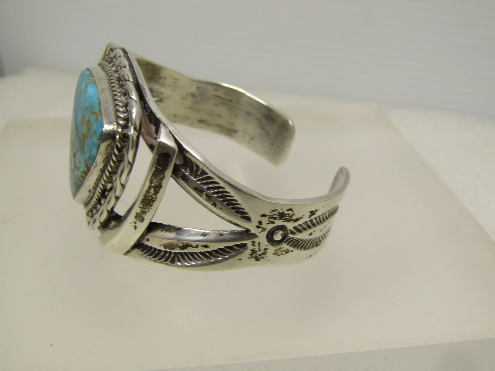 Vintage Sterling Turquoise Navajo/Southwestern Cuff Bracelet, 6", 1960's-1980's - 4