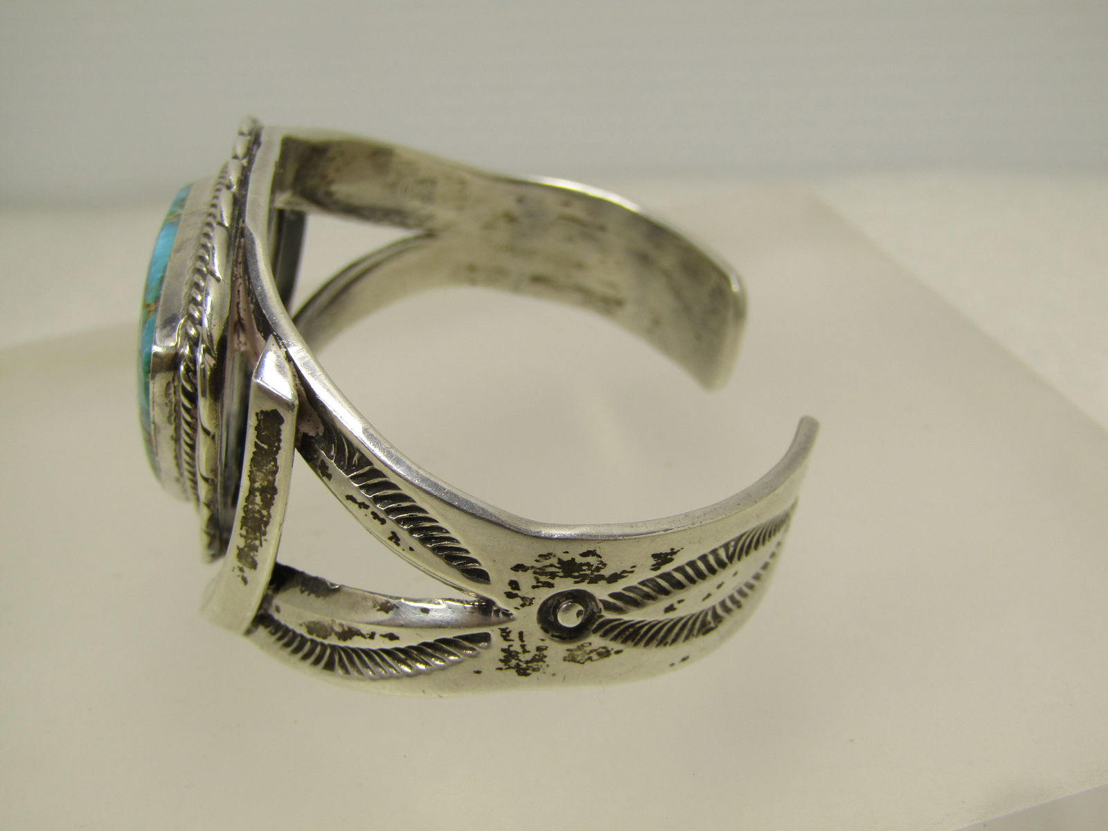 Vintage Sterling Turquoise Navajo/Southwestern Cuff Bracelet, 6", 1960's-1980's - 7