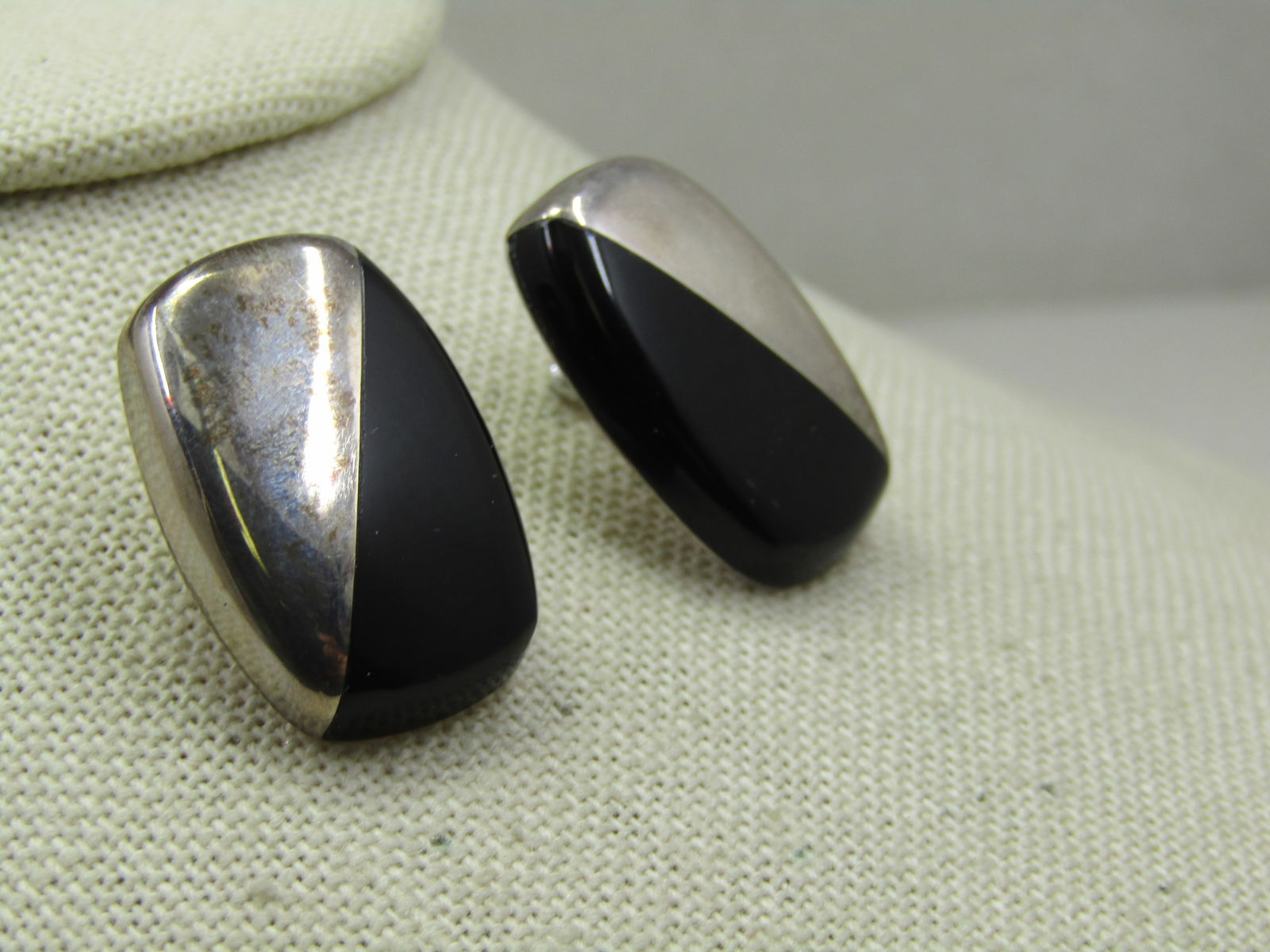 Vintage Sterling Onyx Silver Earrings, Mexico, Signed CII, Pierced - 3