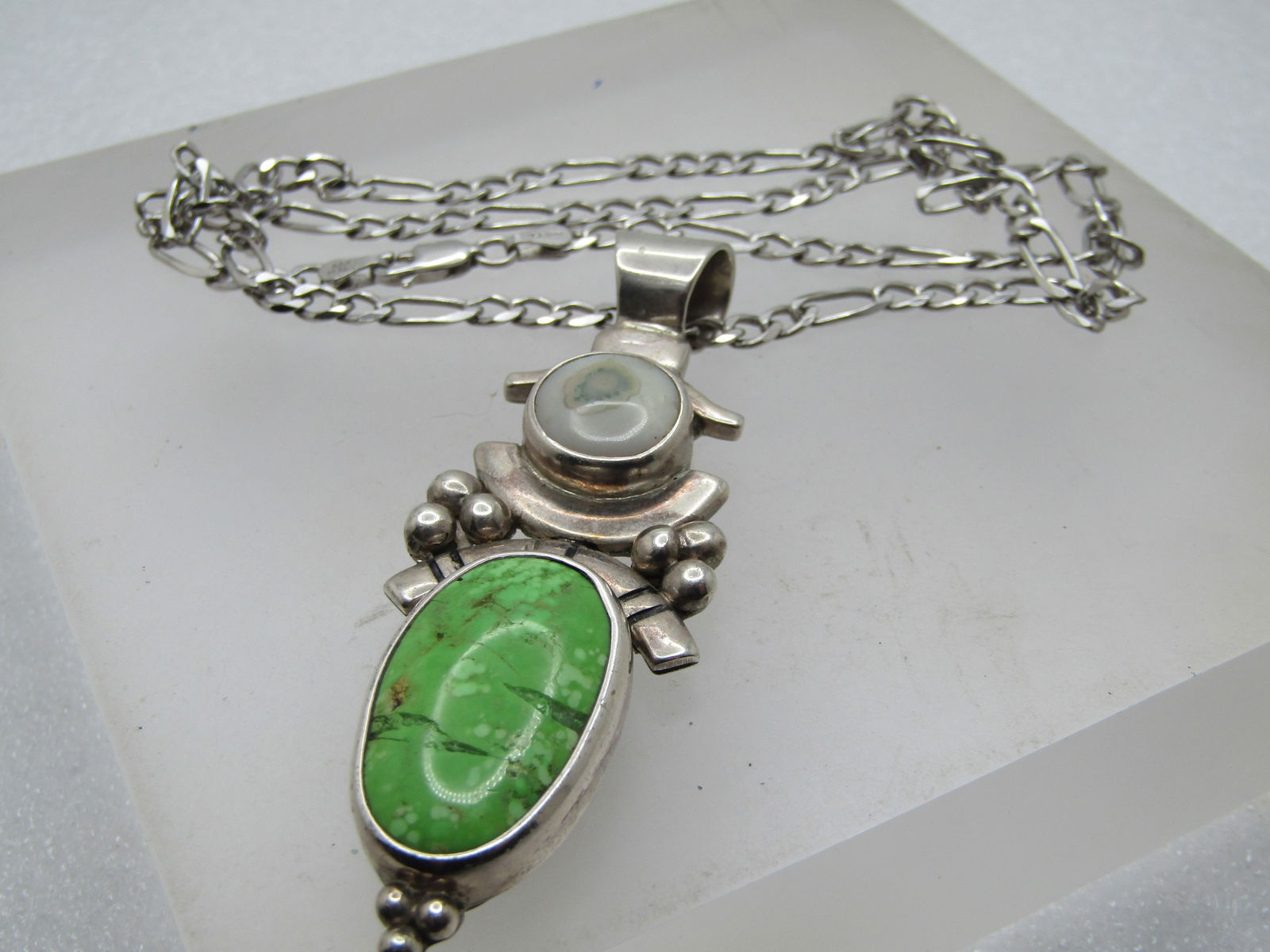 Sterling Southwestern Gaspeite Signed Necklace, 20", Unisex, Hand Crafted. 1980's-2010 - 4