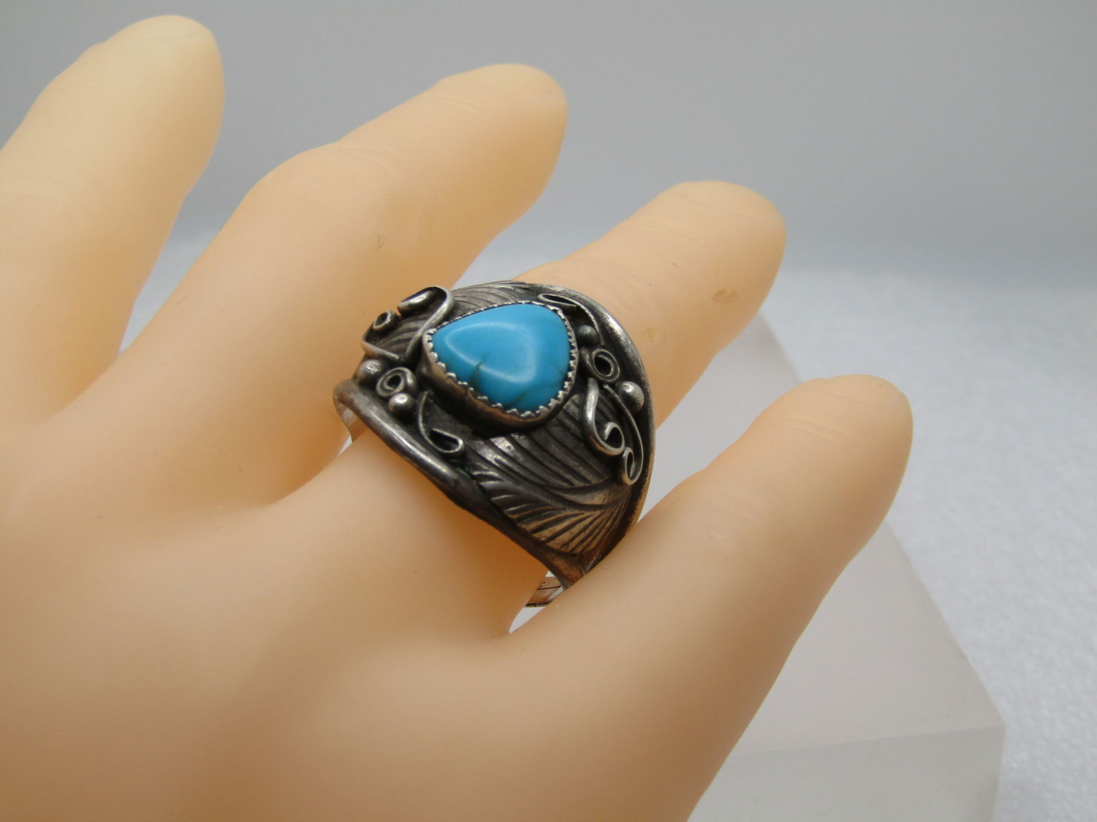 Vintage Sterling Southwestern Turquoise Ring, Sz. 15 - 7