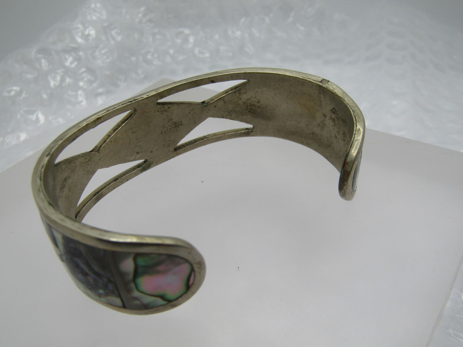 Vintage Inlaid Mother-of-Pearl and Abalone Geometric Cuff Bracelet, 6.5" - 4
