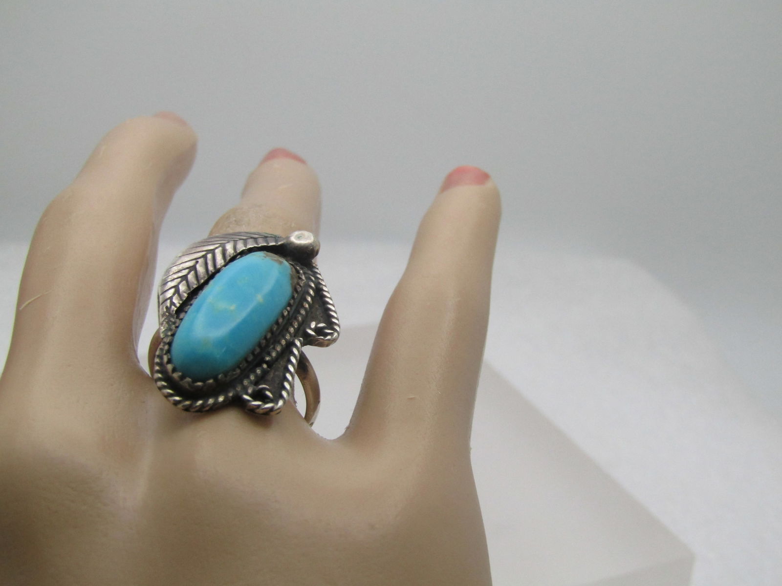 Vintage Sterling Southwestern Turquoise Ring, Sz. 7.5, 1960's-1970's - 7