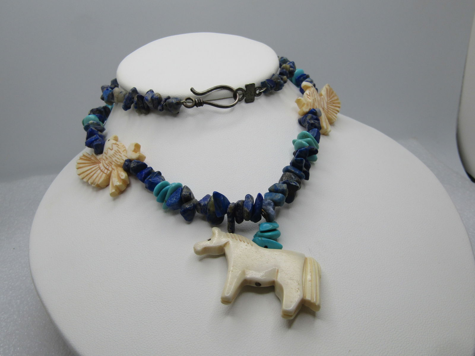 Vintage Southwestern Sodalite & Turquoise Beaded Necklace, Horses and Eagle Faux Fetish, 25", - 3