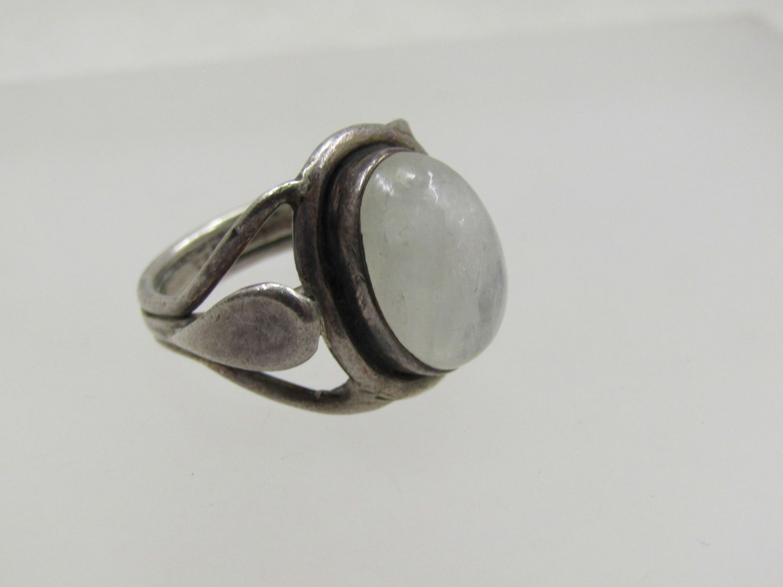 Vintage Sterling Moonstone Ring, Sz. 6, 1960's, Southwestern/Boho Vibe - 5