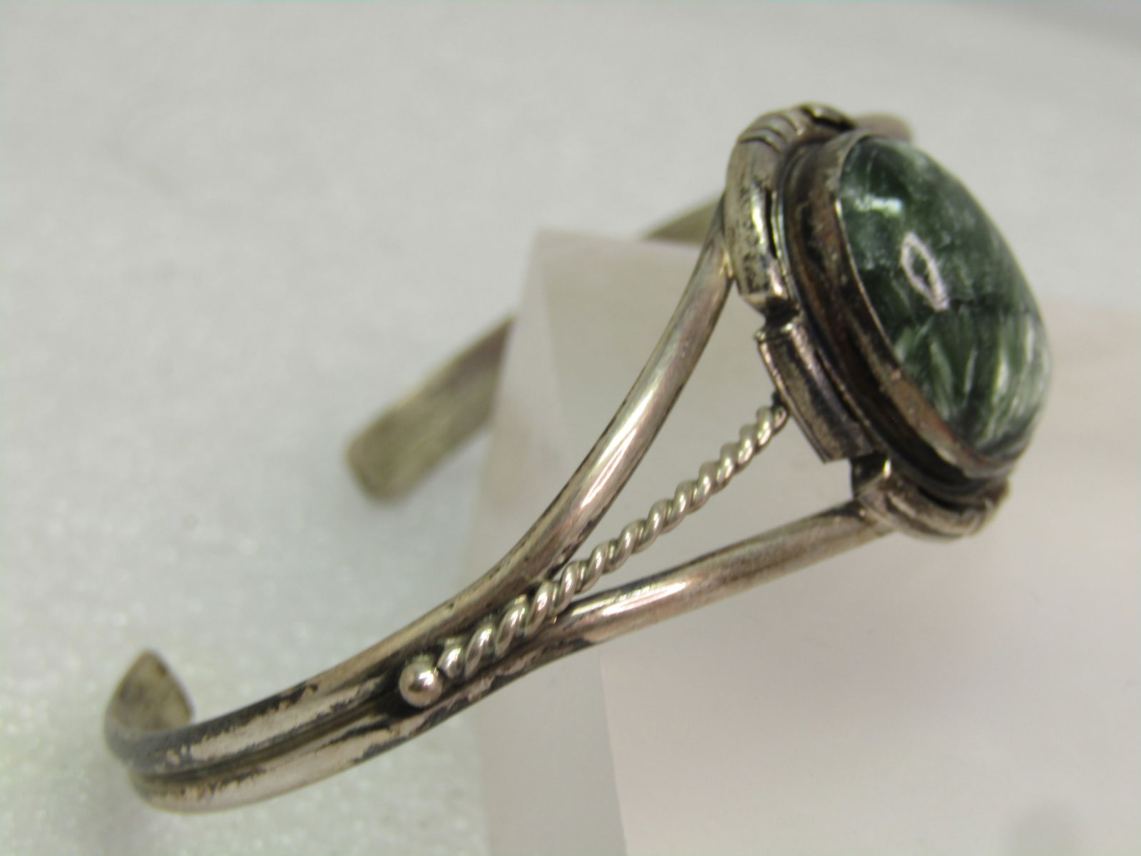 Vintage Sterling Southwestern Cuff Bracelet, Signed E. Jackson, Navajo, 1960's-1970's - 4