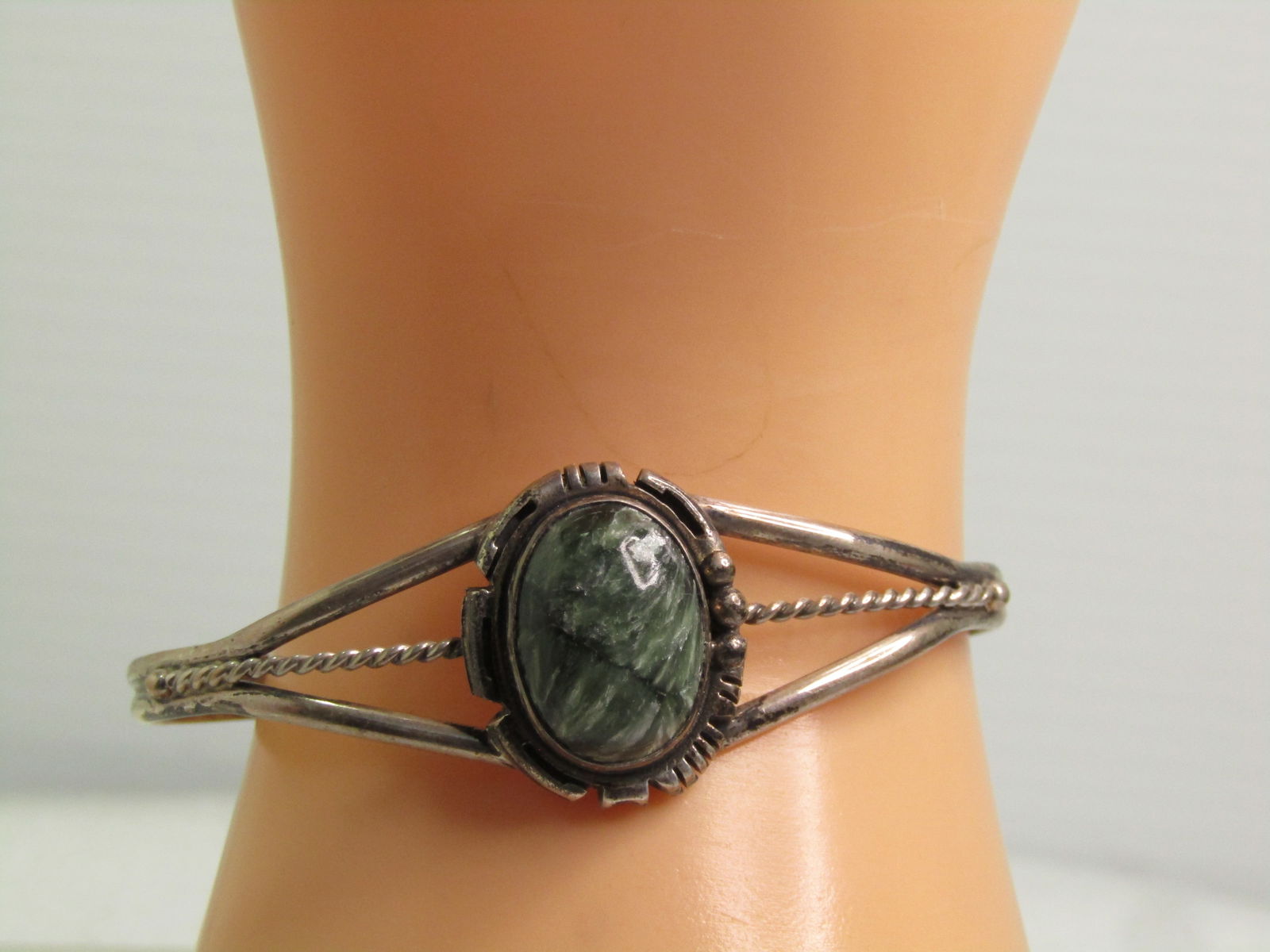 Vintage Sterling Southwestern Cuff Bracelet, Signed E. Jackson, Navajo, 1960's-1970's - 8