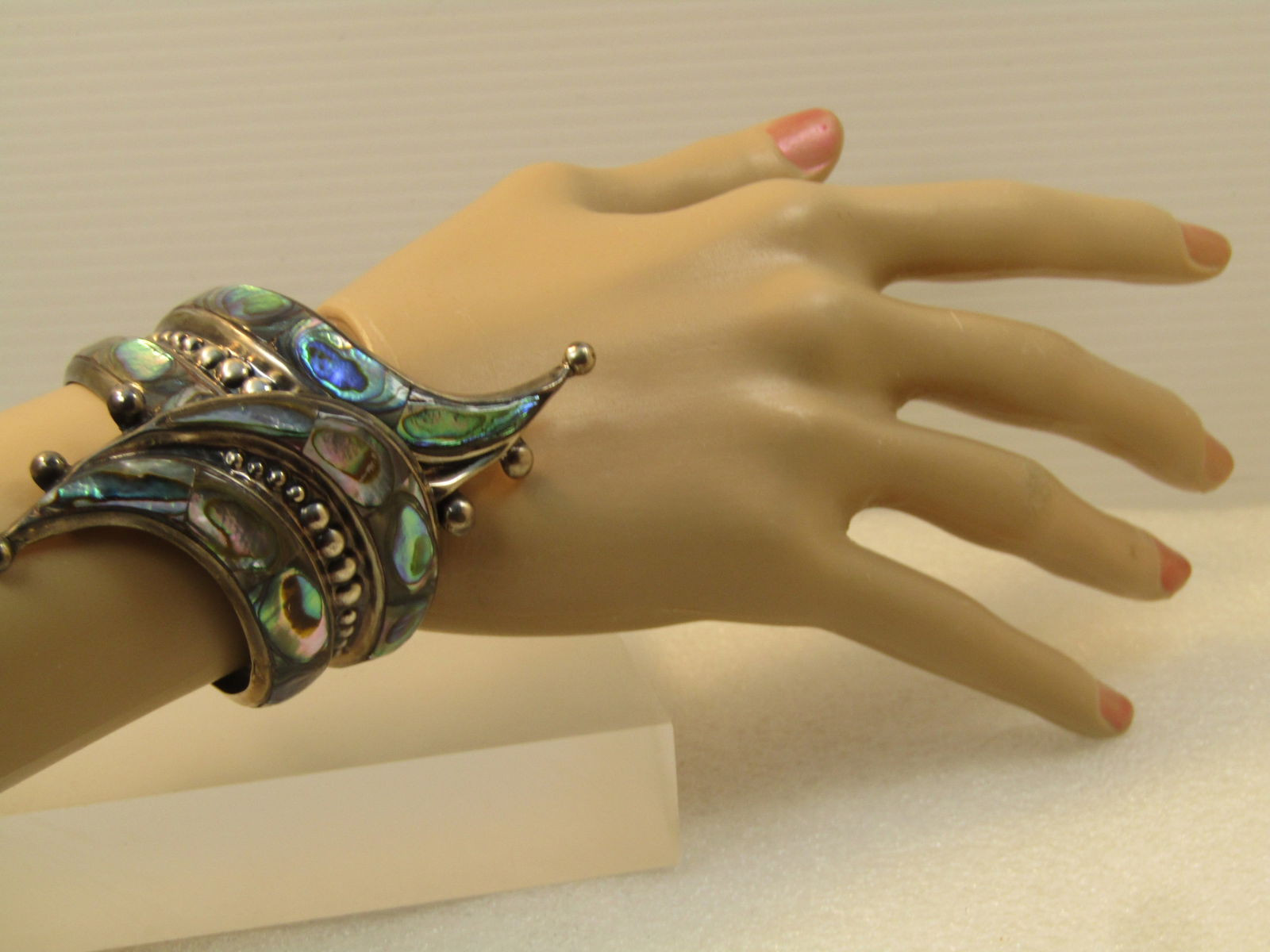 Vintage Sterling Abalone Hinged Clamper Bracelet, 6.75", 1940's-1950's, Mexico Signed F. Balladares - 6