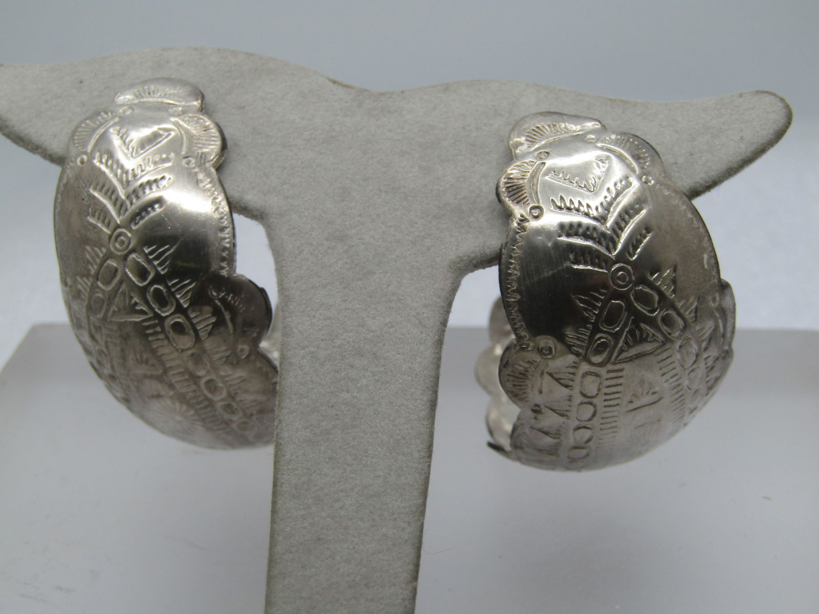 Vintage Sterling Southwestern Half Hoop Earrings, 1.5", Pierced, 1960's-1970's: Title: Vintage Sterling Southwestern Half Hoop Earrings, 1.5", Pierced, 1960's-1970's Description: Vintage Sterling Southwestern Half Hoop Earrings, 1.5", Pierced, 1960's-1970's. They are appx. 1.5" w