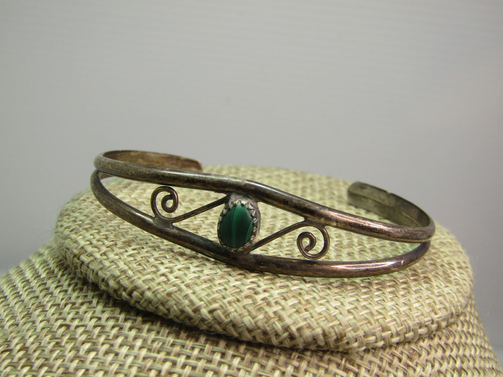 Vintage Sterling Southwestern Malacite Cuff Bracelet, 6.5", 1960's-1970's - 3