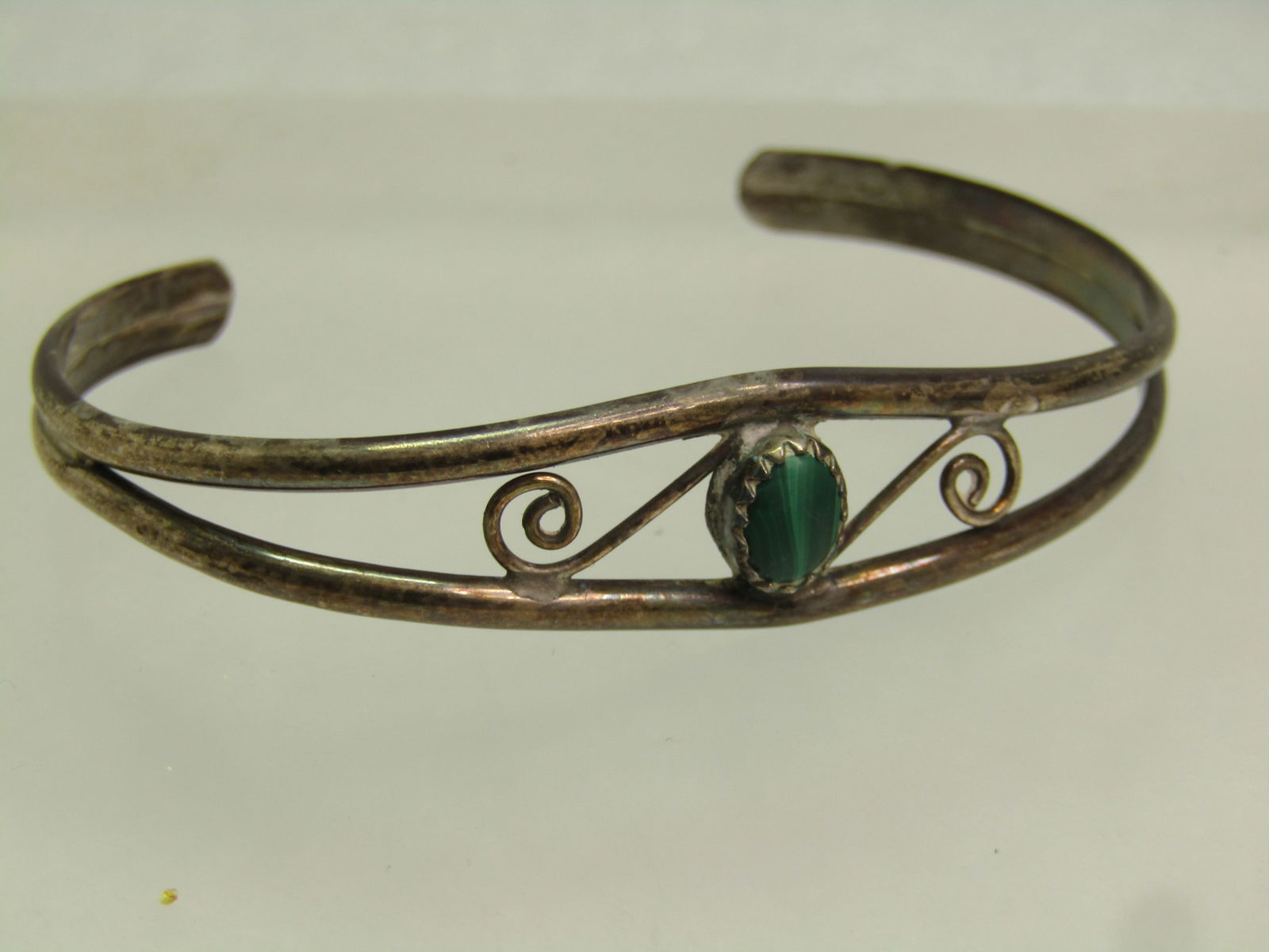 Vintage Sterling Southwestern Malacite Cuff Bracelet, 6.5", 1960's-1970's - 4