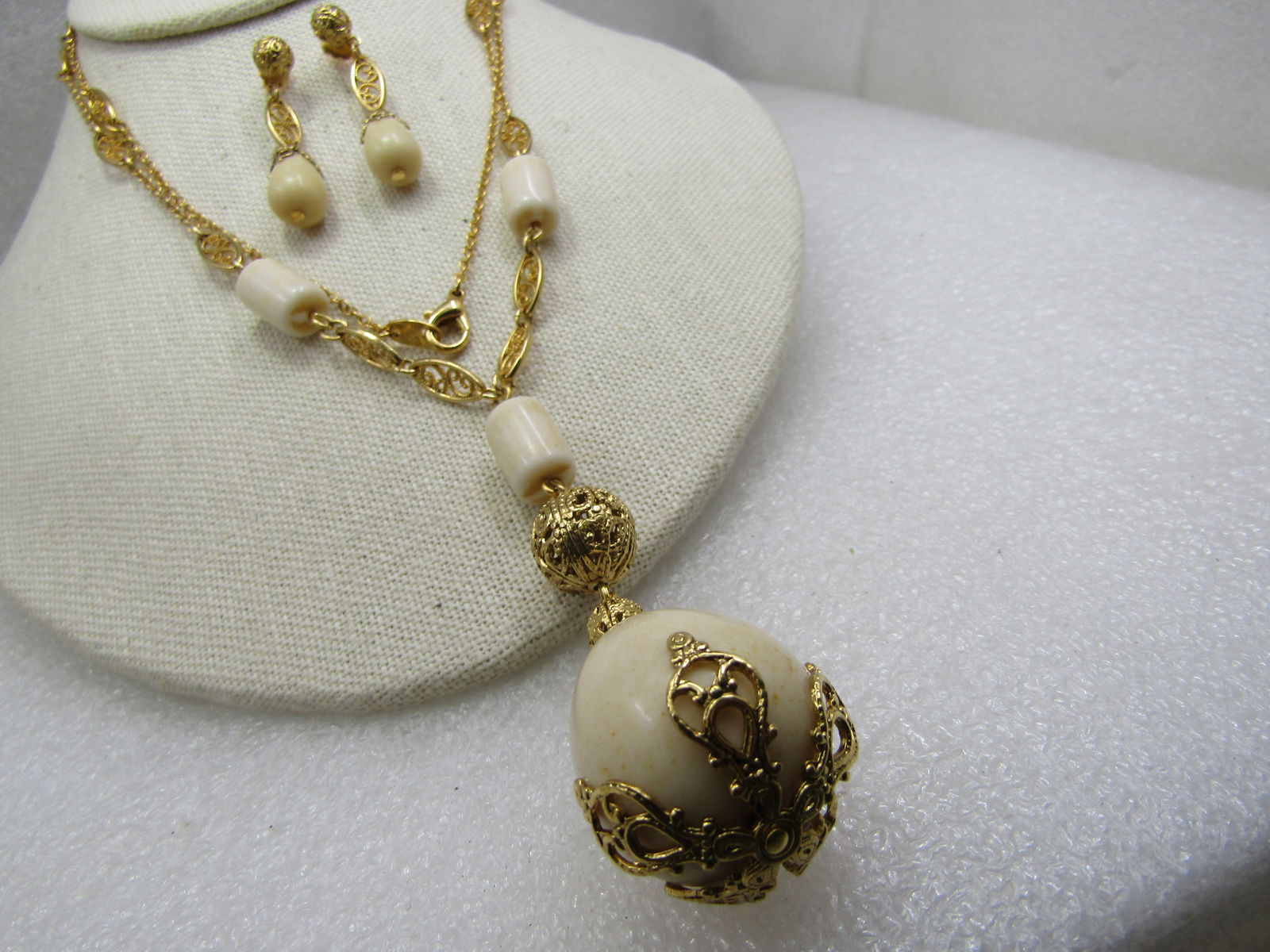 Vintage Filigree Tan Beaded Necklace& Earring Set, Signed Avon C.I. - 3