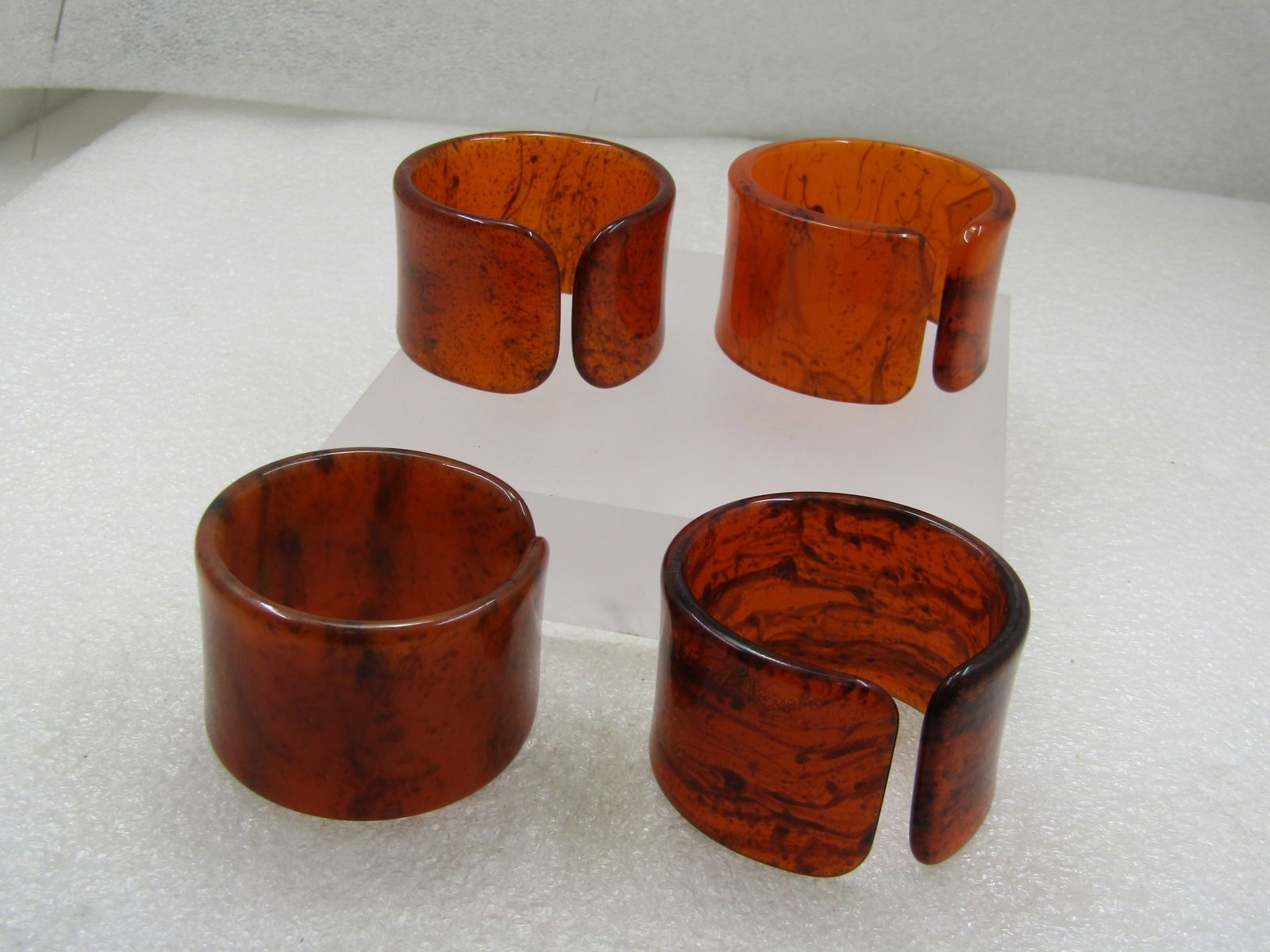 Vintage Faux Tortoiseshell Napkin Rings, Set of 4, 1.25" wide - 3