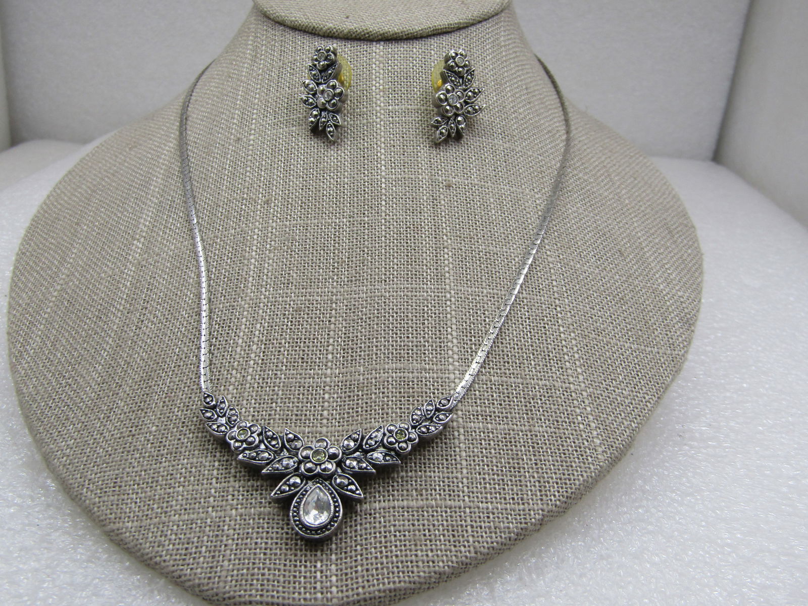 Vintage Faux Marcasite & CZ Necklace & Earrings Set, 18": Title: Vintage Faux Marcasite & CZ Necklace & Earrings Set, 18" Description: Vintage Faux Marcasite & CZ Necklace & Earrings Set, 18". Slight bib at the front of the necklace with floral design and fa