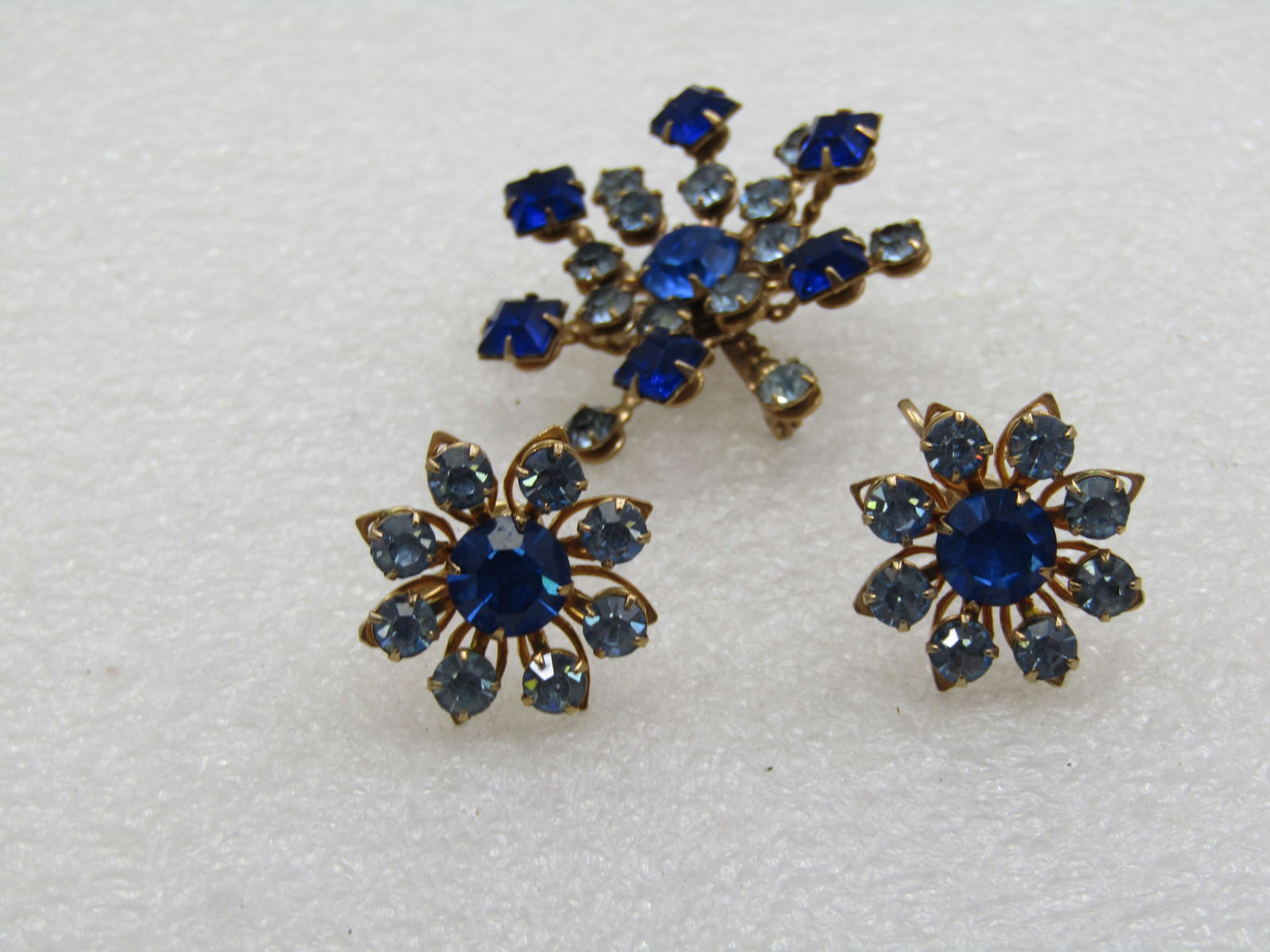 Vintage Rhinestone Brooch & Earrings Set, Screwback, 1950's-1960's - 4