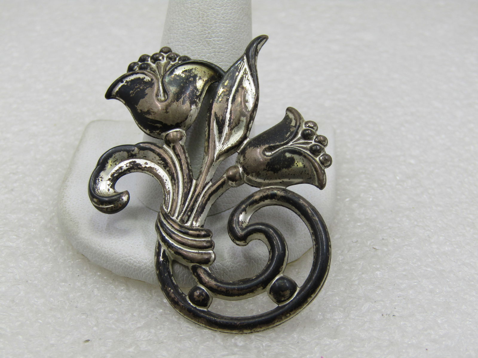 Vintage Sterling Floral Brooch, 1940's, 2.25" Signed SB - 3