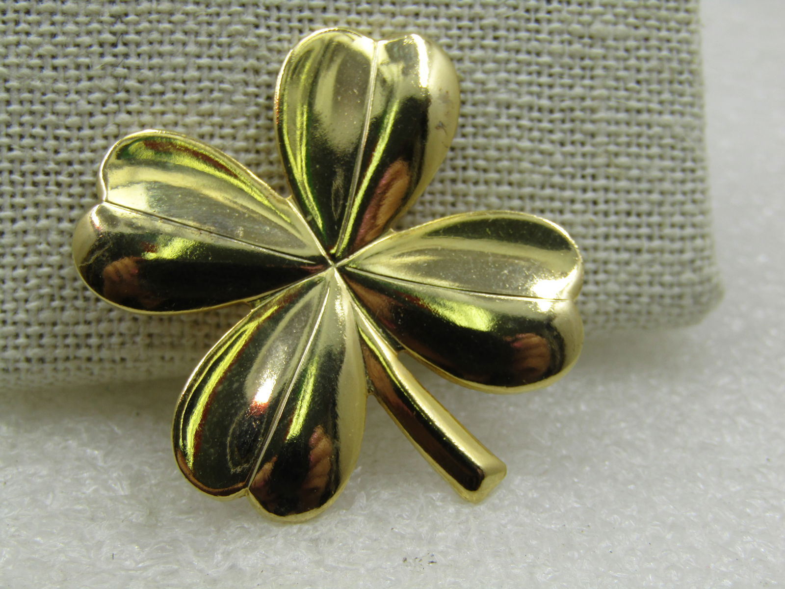 Vintage Gold Tone Four Leaf Clover Brooch, 1.5" - 3