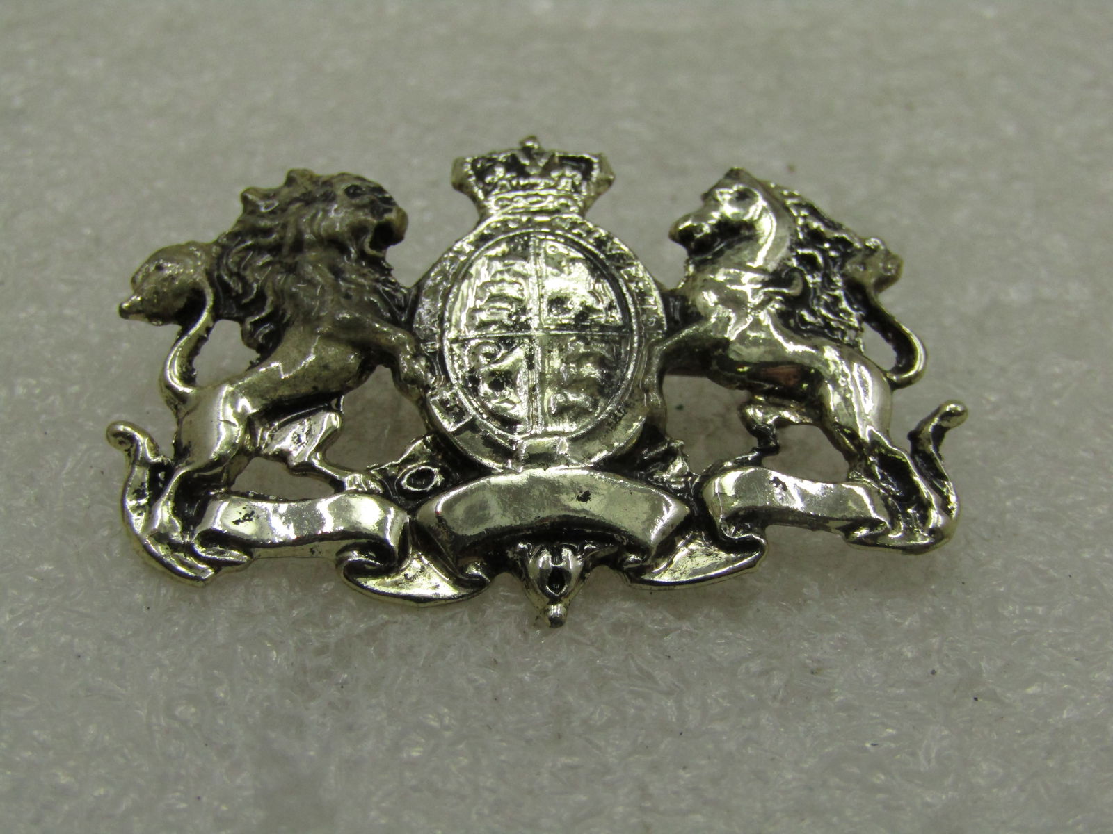 Vintage Lion Crest Brooch, 1960's, 1.5" - 4