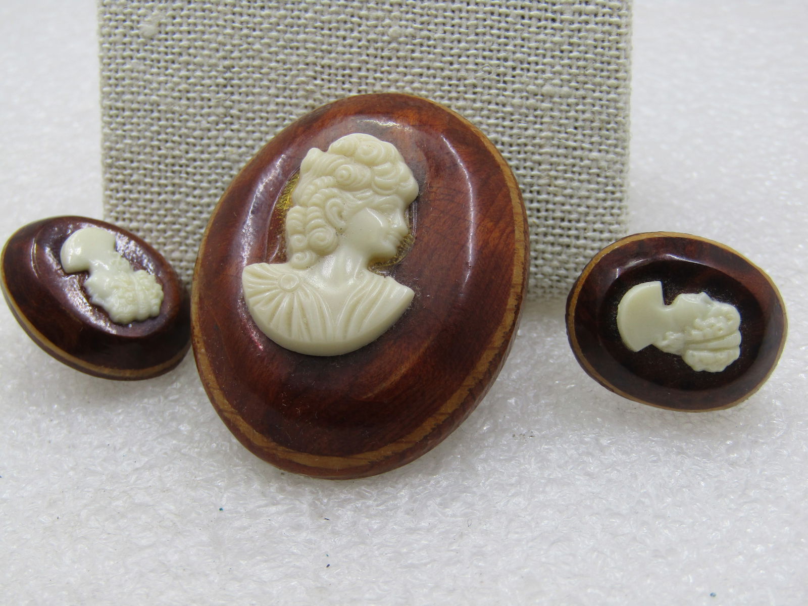 Vintage Wooden Cameo Brooch & Clip Earrings, 1940's-1950's - 3