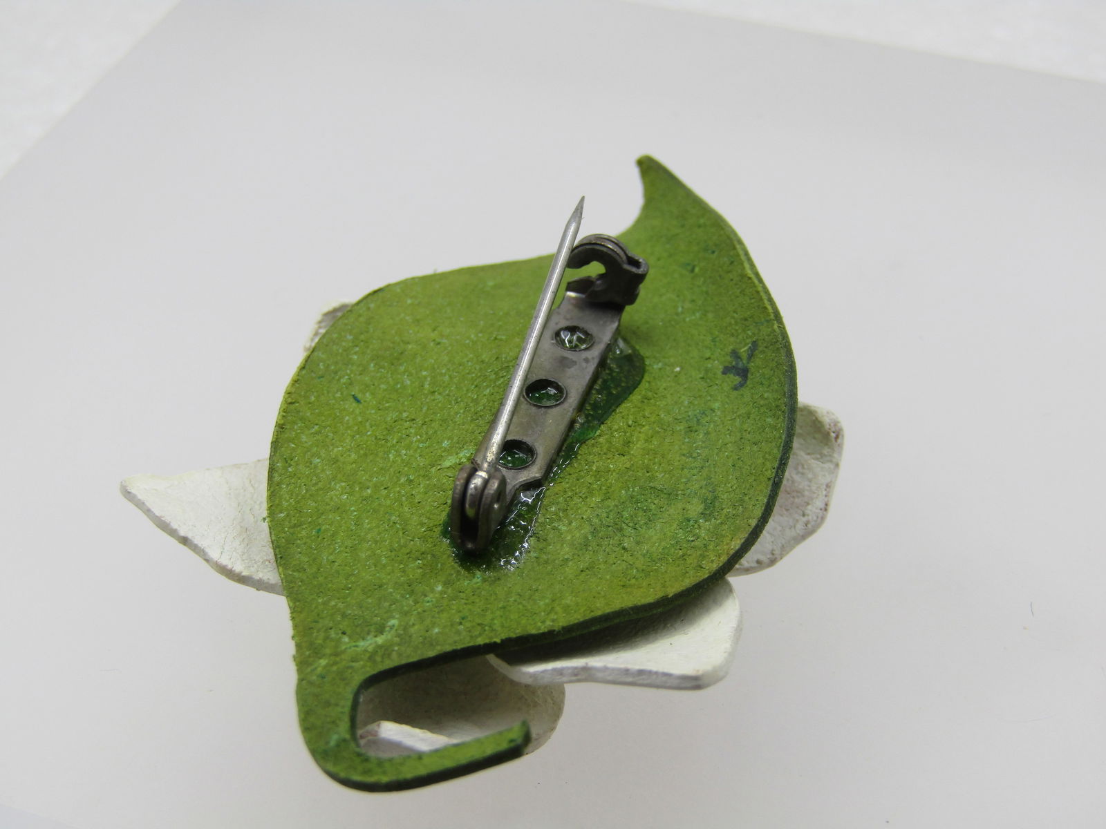 Vintage Leather Garden Lily Brooch, Hinterland-Canada, On Card - 7