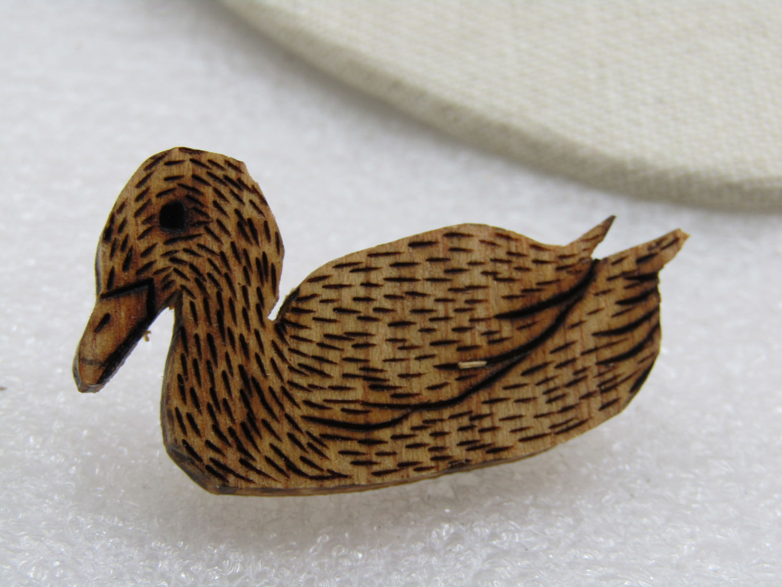 Vintage Wood Burned Duck Brooch, Hand Made, 1989, Signed - 5