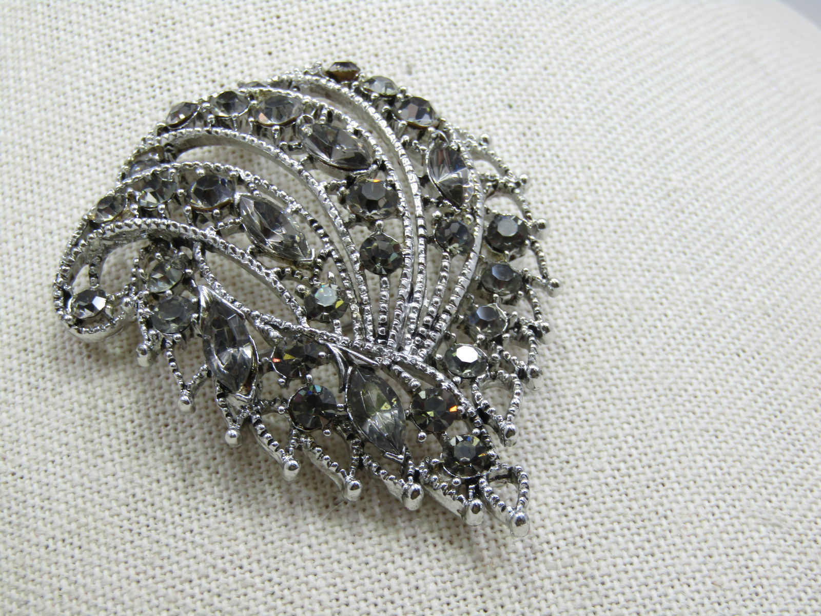 Vintage 1960's Smoky Rhinestone Brooch, 2.5" (1 of 6)