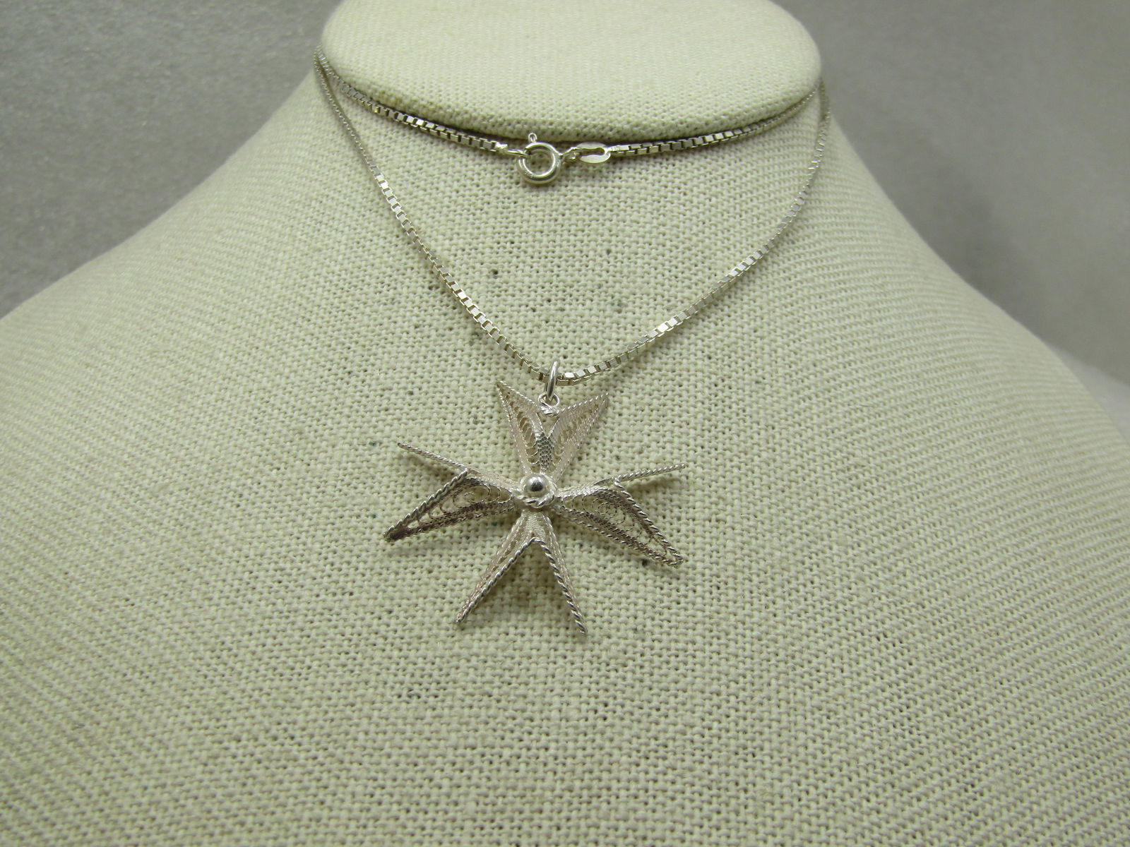 Vintage Sterling Filigree Maltese Cross Necklace, 20" Box Chain, Signed: Title: Vintage Sterling Filigree Maltese Cross Necklace, 20" Box Chain, Signed Description: Vintage Sterling Filigree Maltese Cross Necklace, 20" Box Chain, Signed AA on the pendant and AR on the