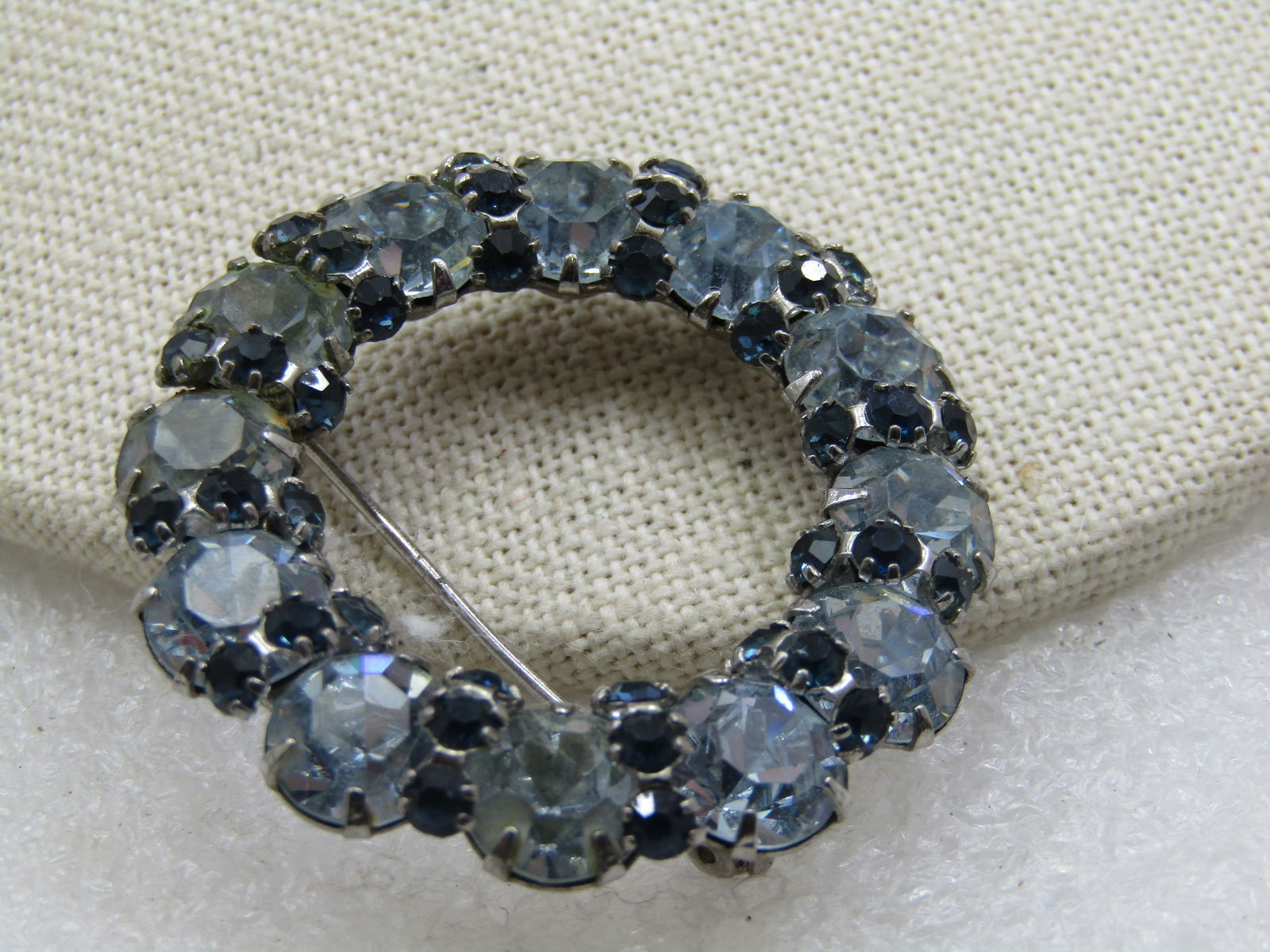 Vintage Blue Rhinestone Circle Brooch, 1.75", 1940's - 3