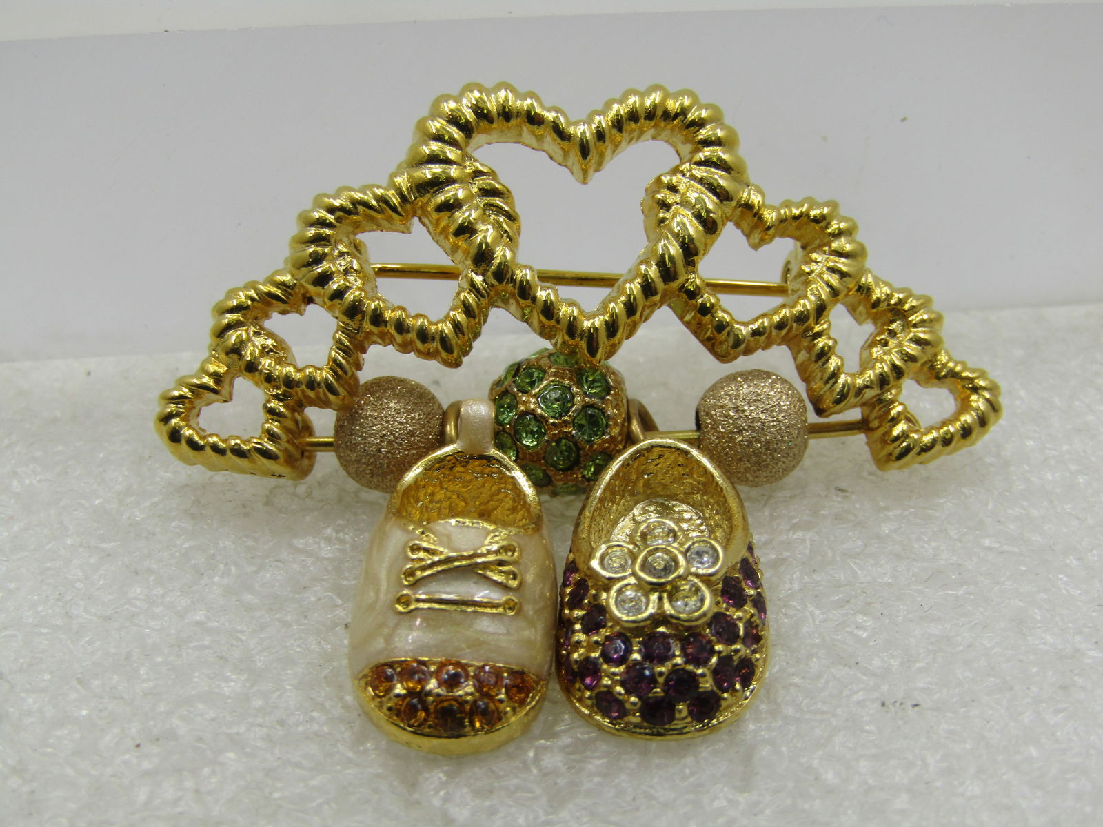 Vintage Firenza Grandma>/Mother's Brooch, Hearts & Children's Rhinestone Shoes - 2