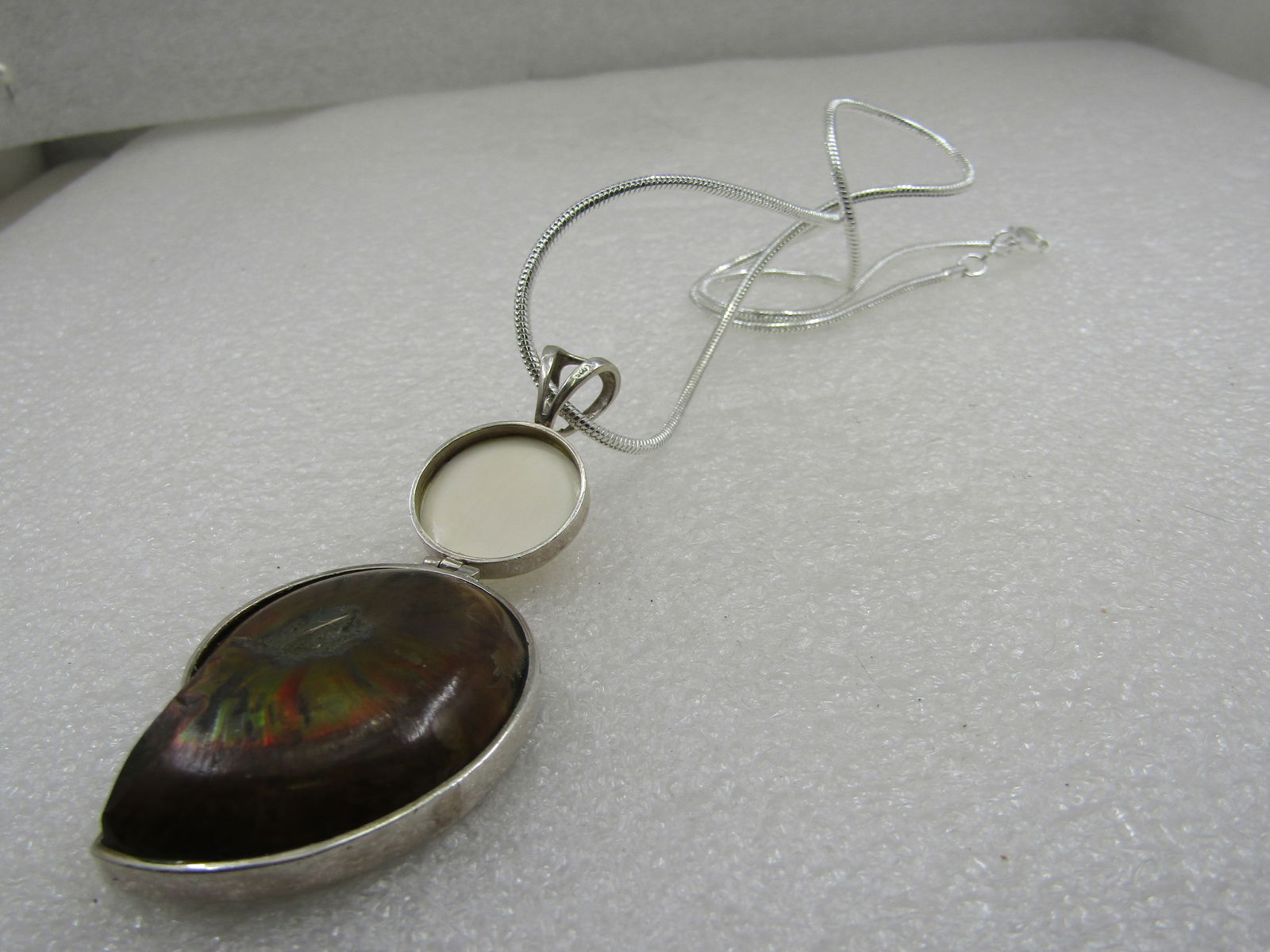 Vintage Sterling Ammonite & Moon Face Pendant on 20" Plated Chain - 7