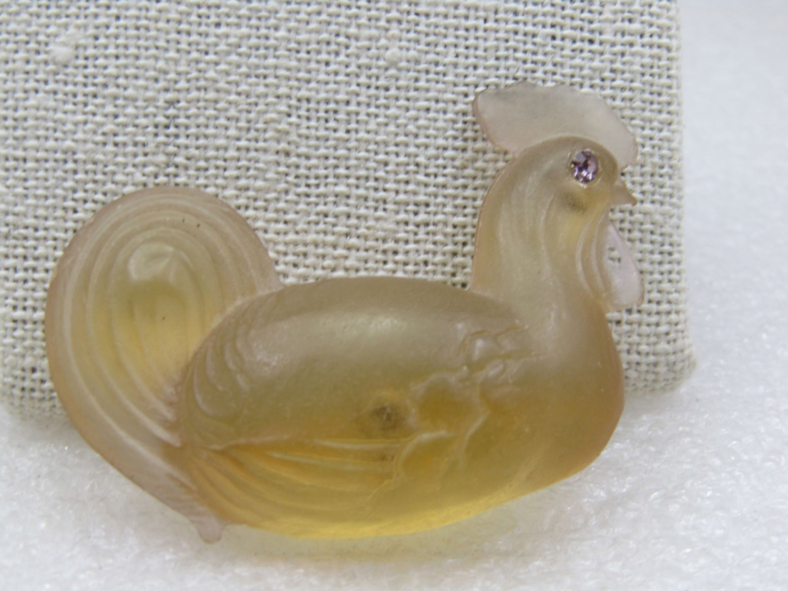 Vintage Pale Yellow Resting Rooster Brooch Rhinestone Eyes, 2" - 3