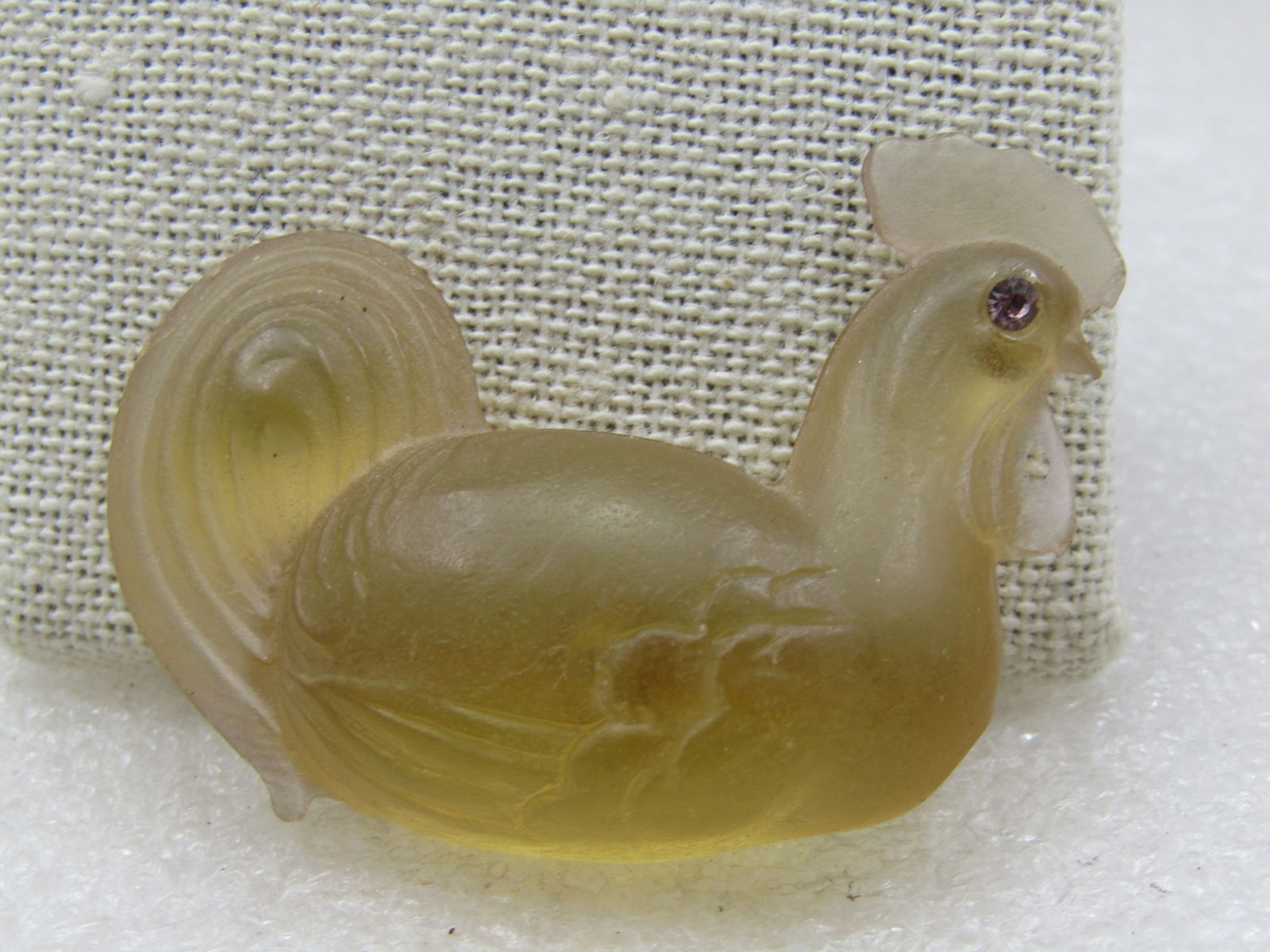 Vintage Pale Yellow Resting Rooster Brooch Rhinestone Eyes, 2" - 4