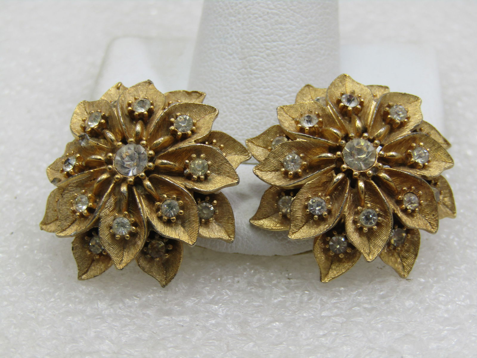 Vintage Gold Tone Rhinestone Blossom Earrings, Clip, 1960's - 3