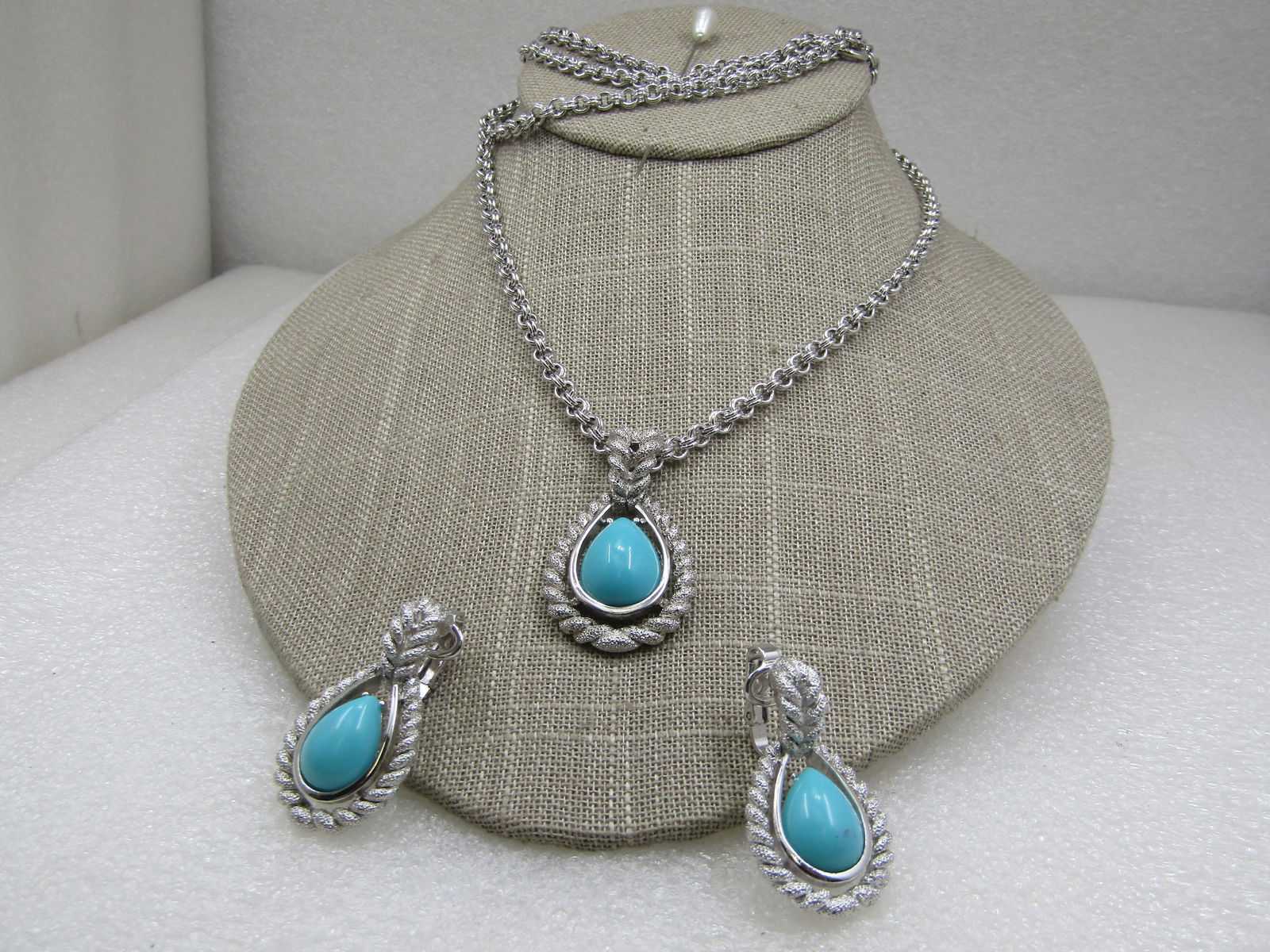 Vintage Faux Turquoise Necklace & Clip Earrings Set, Avon - 4