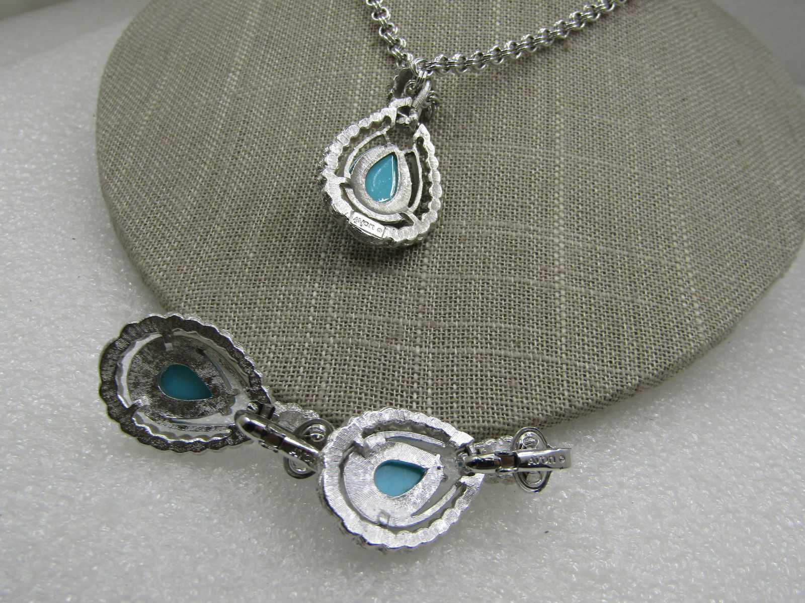 Vintage Faux Turquoise Necklace & Clip Earrings Set, Avon - 5