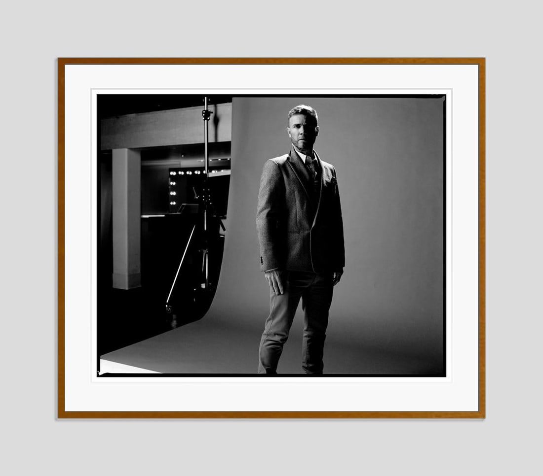 Gary Barlow by Kevin Westenberg Signed Limited Edition: 2022 (printed later) - 9