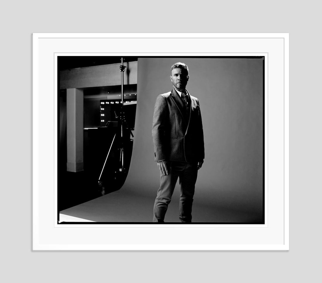 Gary Barlow by Kevin Westenberg Signed Limited Edition: 2022 (printed later) - 10