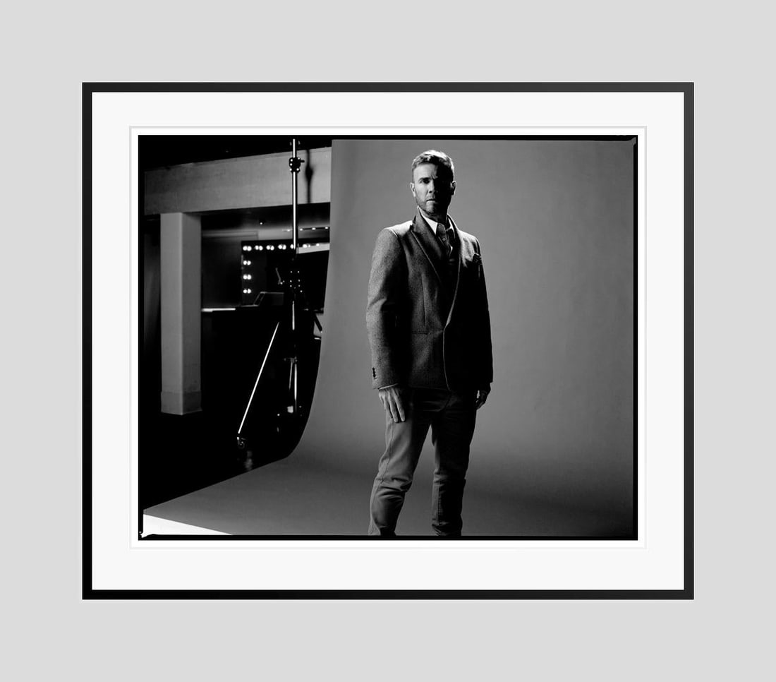 Gary Barlow by Kevin Westenberg Signed Limited Edition: 2022 (printed later) - 11