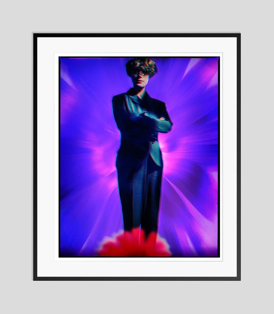 Elizabeth Fraser by Kevin Westenberg Signed Limited Edition: 2022 (printed later) - 3