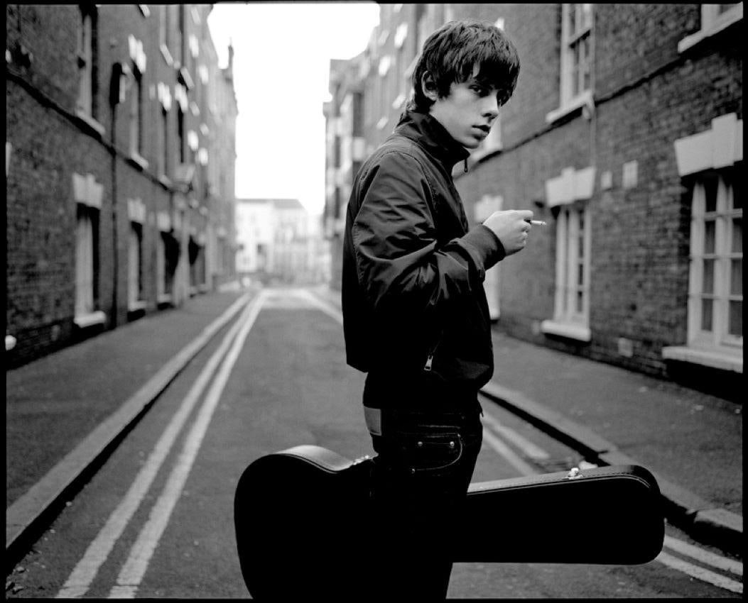 Jake Bugg by Kevin Westenberg Signed Limited Edition: 2022 (printed later): Title: Jake Bugg by Kevin Westenberg Signed Limited Edition: 2022 (printed later) Description: Jake Bugg 2022 by Kevin Westenberg Signed Limited Edition Kevin Westenberg is famed for his creation of