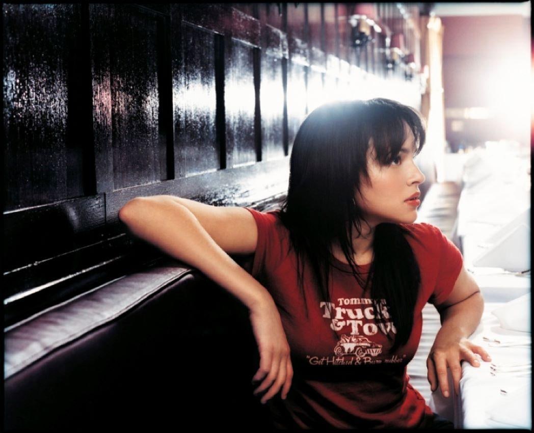 Norah Jones by Kevin Westenberg Signed Limited Edition: 2022 (printed later): Title: Norah Jones by Kevin Westenberg Signed Limited Edition: 2022 (printed later) Description: Norah Jones 2022 by Kevin Westenberg Signed Limited Edition Kevin Westenberg is famed for his creation