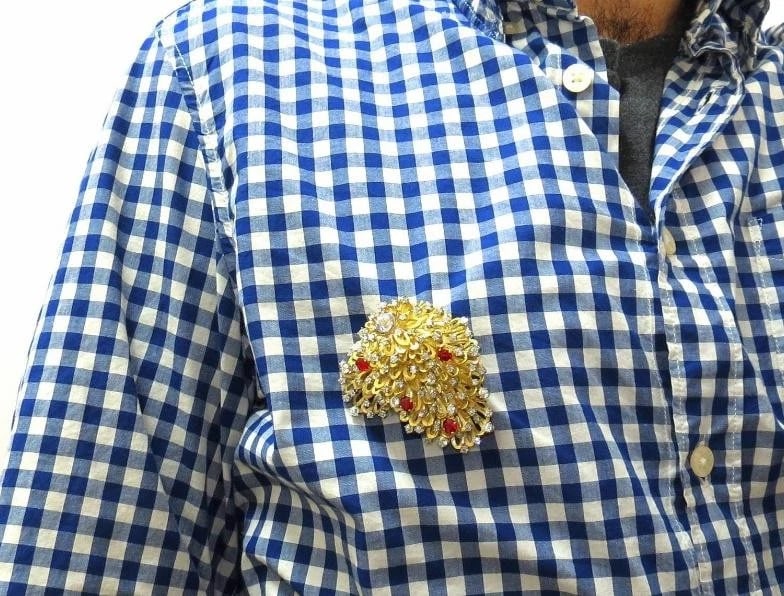 Erwin Pearl 8.00 Carat Natural Diamonds and Red Spinel Brooch 18Kt Ref 12332** - 3