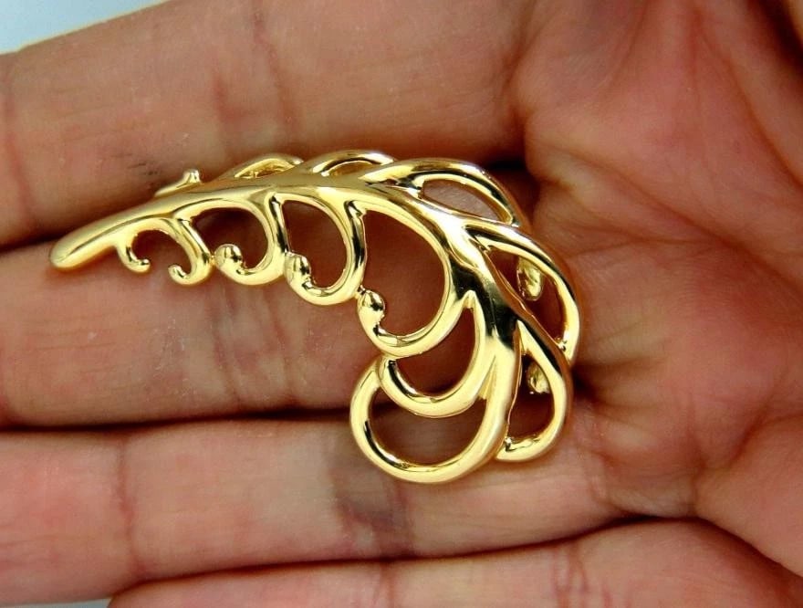 18 Karat Gold Floral Brooch Pin 54487** - 3