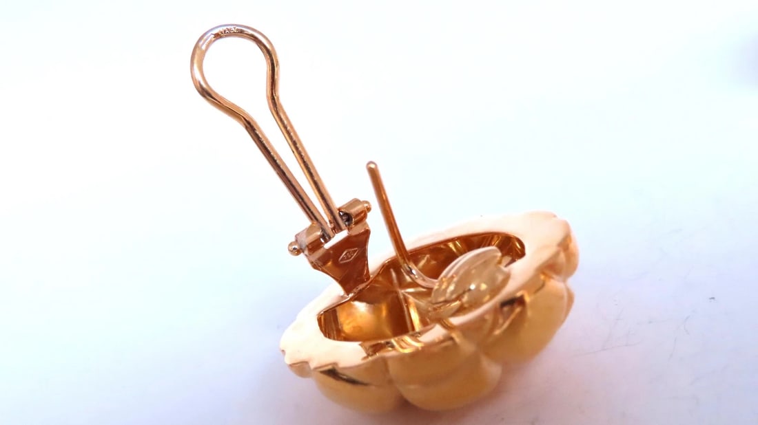 Basket Weave Cross Hatch Omega Clip Earrings Elongated Weave 18kt gold 12582** - 3