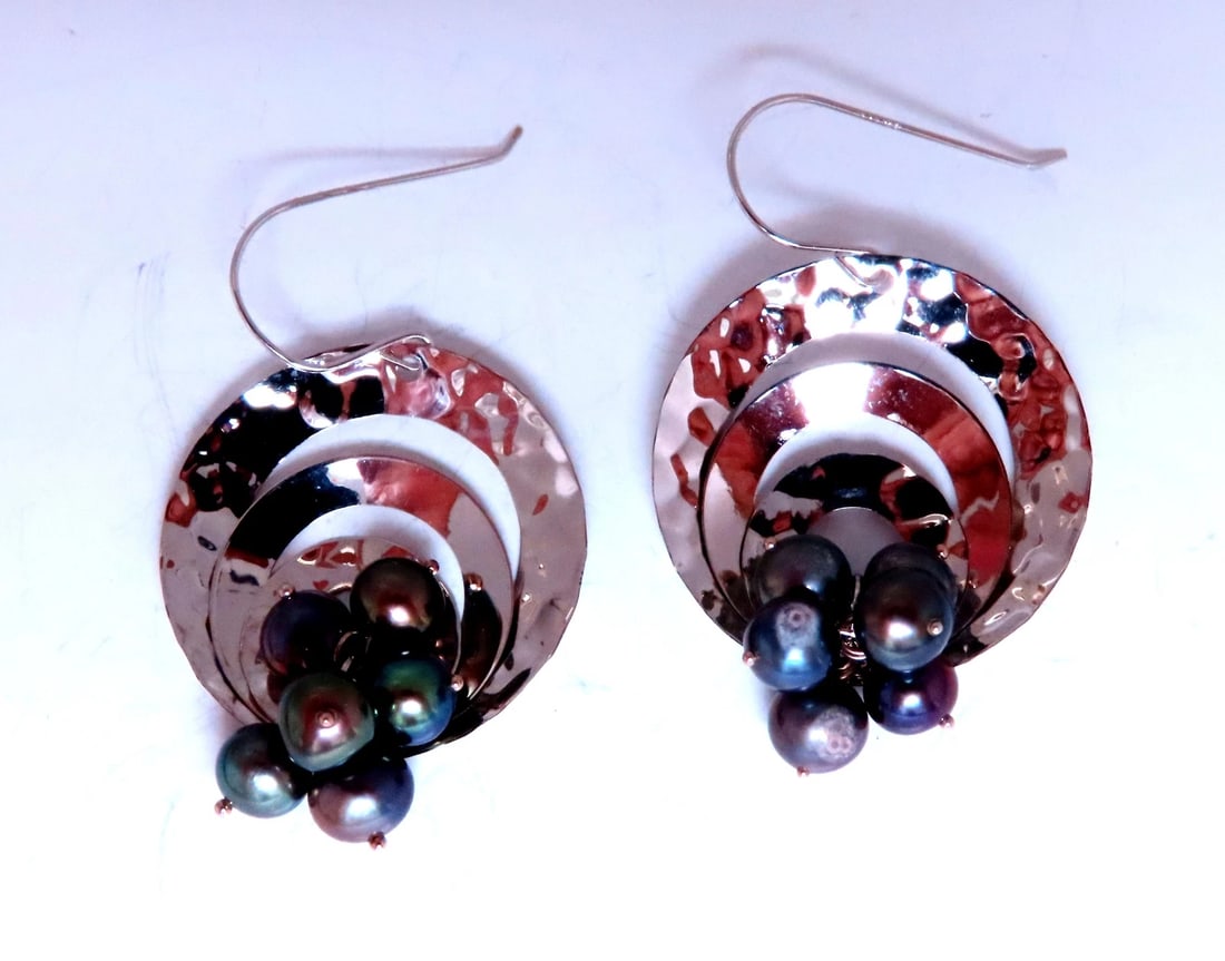 Freshwater Pearl Cosmic Mod Kinetic Orbital Dangle Earrings 14kt Gold 12591**: Title: Freshwater Pearl Cosmic Mod Kinetic Orbital Dangle Earrings 14kt Gold 12591** Description: Freshwater Pearl Cosmic Mod Kinetic Orbital Dangle Earrings 14kt Gold 12591 $700.00 PRODUCT DESCRIPTIO