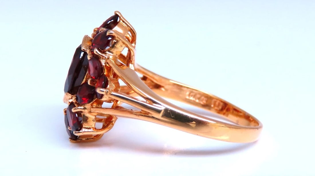 3ct Natural Garnet Cluster Ring 14kt Gold - 2