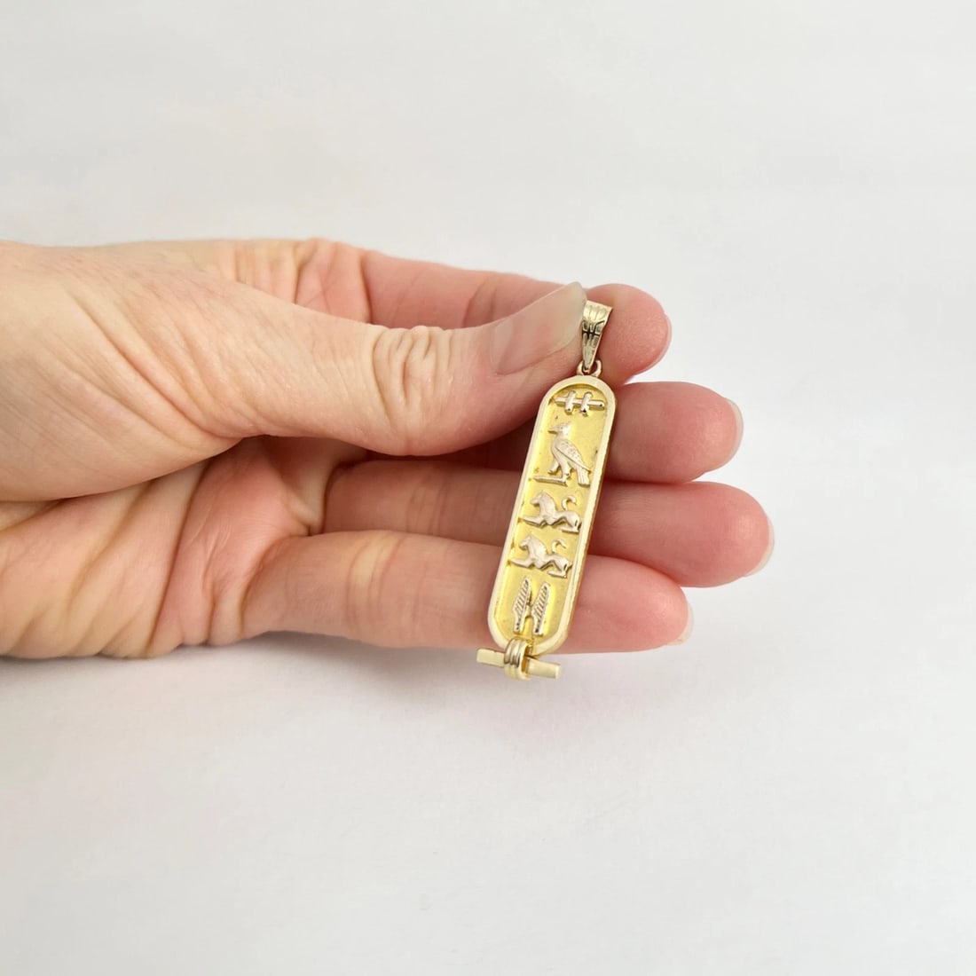 Long Cartouche Hieroglyphic Necklace Pendant Charm 18K Yellow Gold, 4.85 Grams - 3