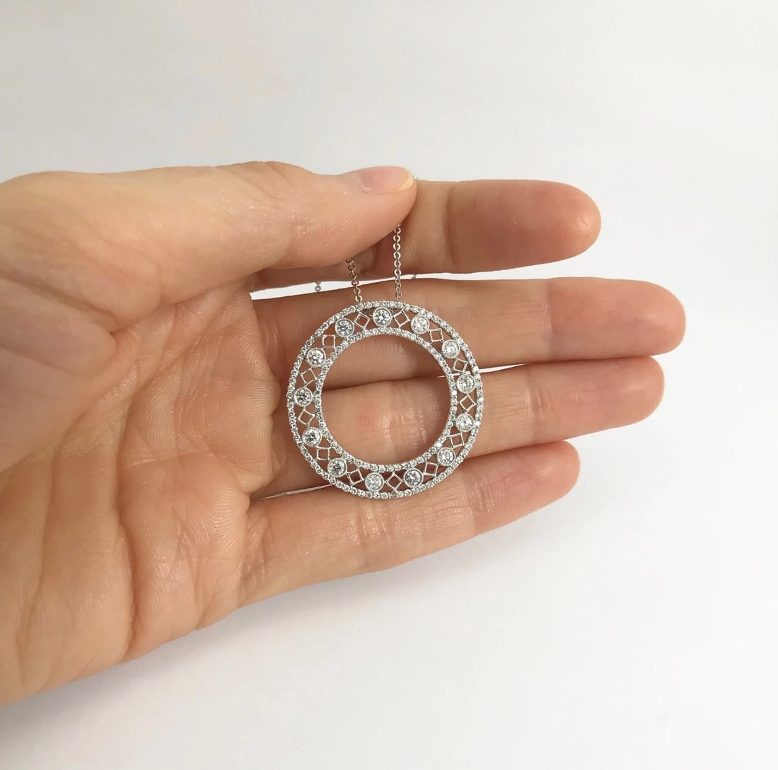 Italian Diamond Circle Pendant Necklace in 18K White Gold 1.28 CTW, 6.12 Grams - 3